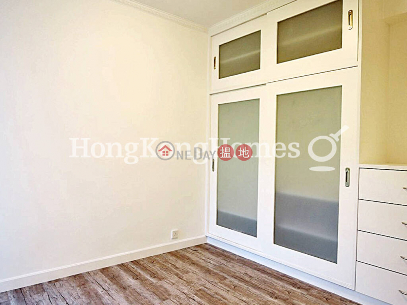 HK$ 46,000/ 月龍華花園-灣仔區-龍華花園三房兩廳單位出租