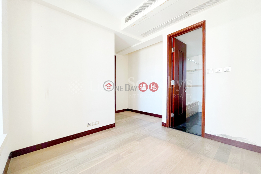 Property for Rent at The Legend Block 3-5 with 3 Bedrooms | The Legend Block 3-5 名門 3-5座 Rental Listings