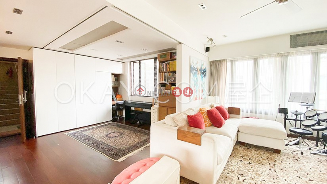 Property Search Hong Kong | OneDay | Residential | Sales Listings Nicely kept 2 bedroom in Pokfulam | For Sale