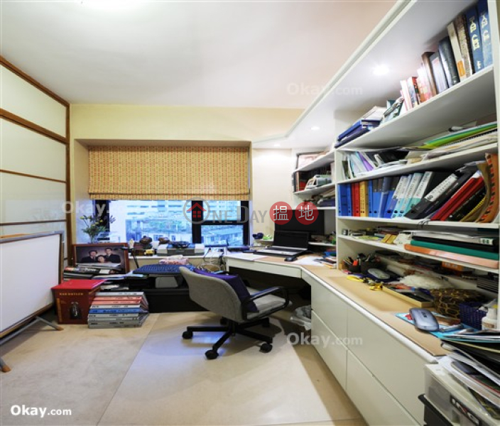 Property Search Hong Kong | OneDay | Residential | Sales Listings | Exquisite 3 bedroom with balcony | For Sale