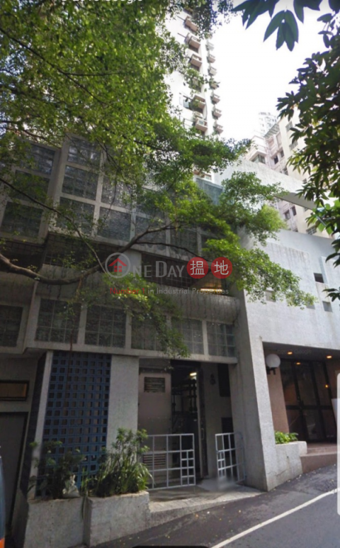 3 Bedroom Family Flat for Sale in Mid Levels - West | Rowen Court 樂賢閣 _0
