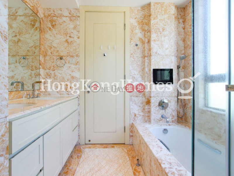 Property Search Hong Kong | OneDay | Residential Rental Listings | 3 Bedroom Family Unit for Rent at THE HAMPTONS