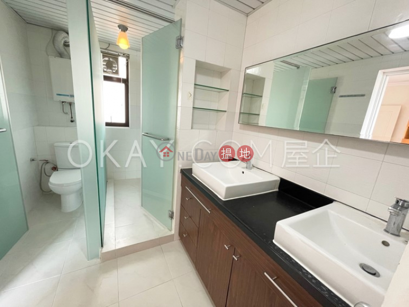 HK$ 78,000/ month, Block 45-48 Baguio Villa | Western District | Efficient 4 bedroom with sea views, balcony | Rental