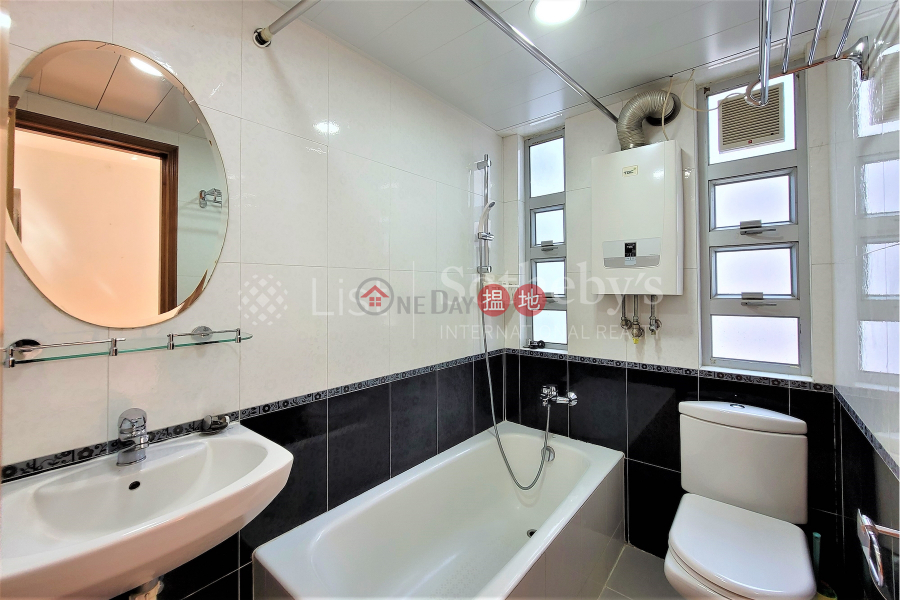 Property Search Hong Kong | OneDay | Residential | Rental Listings Property for Rent at Shan Kwong Tower with 3 Bedrooms