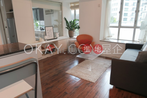 Cozy 2 bedroom in Mid-levels West | For Sale | Grandview Garden 雍翠臺 _0