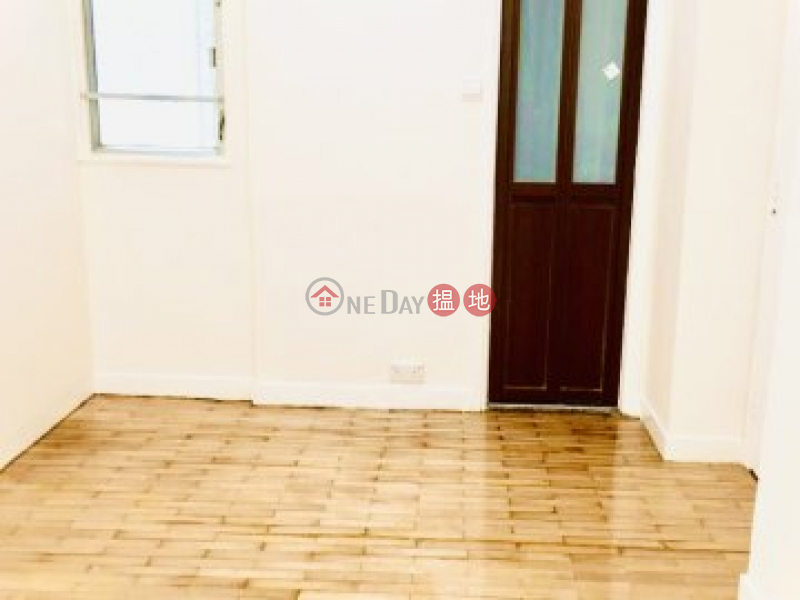 HK$ 5.9M, Treasure Court, Western District Direct Landlord - No Commissiontied tenancy