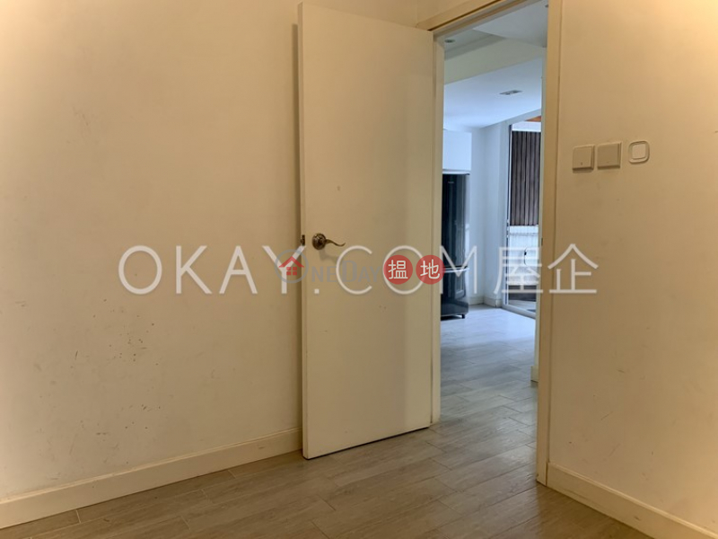 HK$ 9M | Kam Fung Mansion | Western District, Popular 2 bedroom with terrace | For Sale