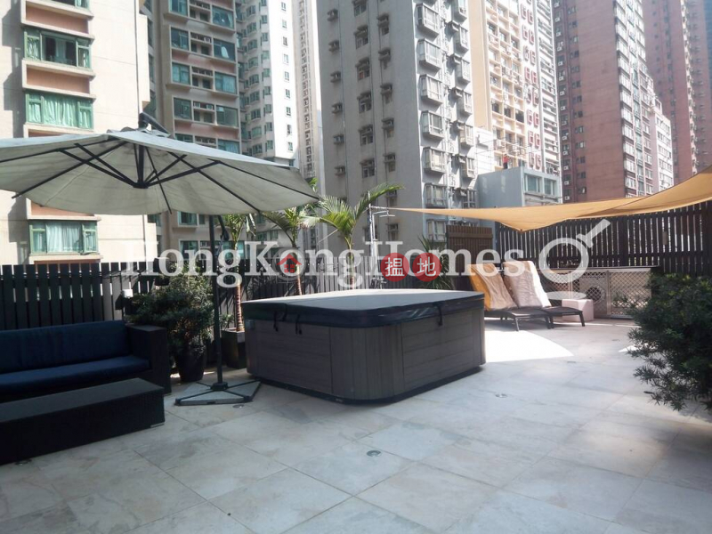 3 Bedroom Family Unit at Robinson Crest | For Sale | Robinson Crest 賓士花園 Sales Listings