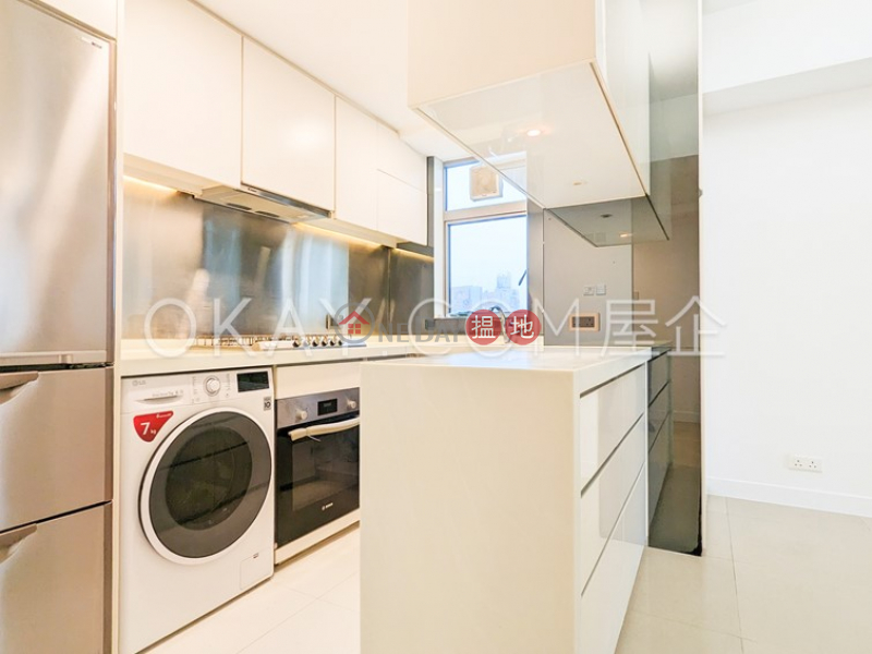 HK$ 32,000/ month | The Merton Western District | Tasteful 3 bed on high floor with sea views & balcony | Rental