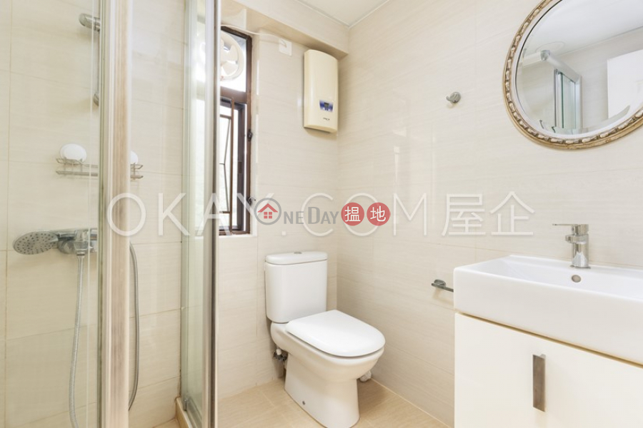 HK$ 28M Linden Height, Wan Chai District | Unique 2 bedroom on high floor with parking | For Sale