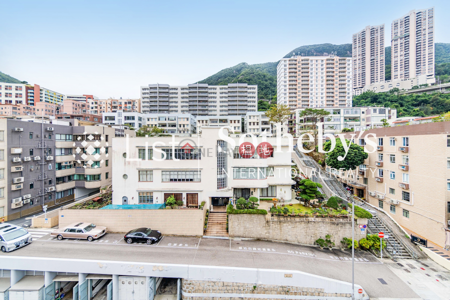 Property for Rent at Amber Garden with 3 Bedrooms | Amber Garden 安碧苑 Rental Listings