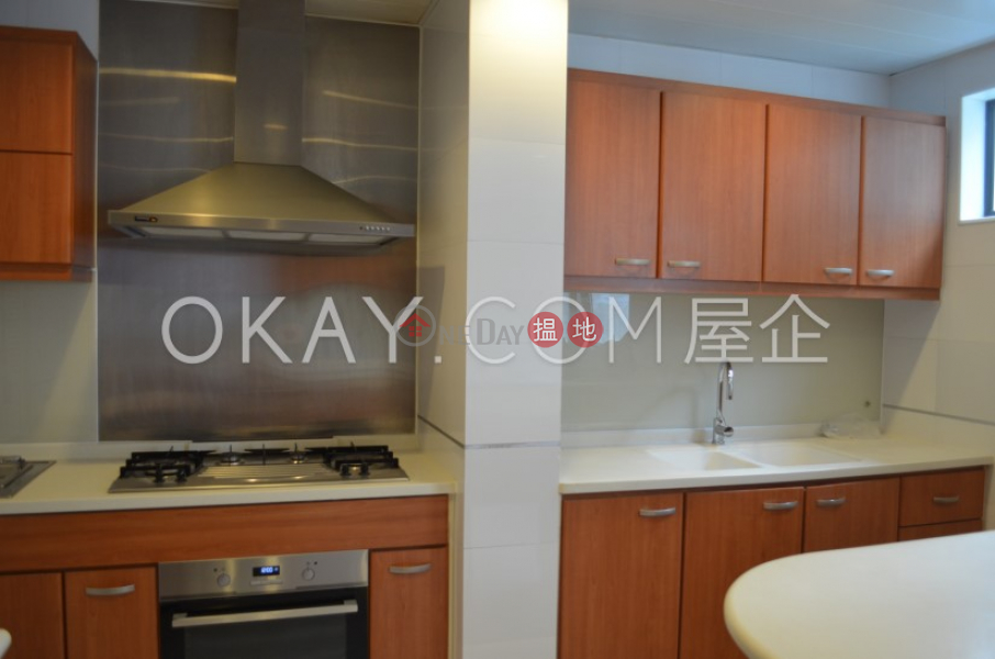 HK$ 60M | Phase 1 Headland Village, 103 Headland Drive, Lantau Island, Beautiful house with balcony & parking | For Sale