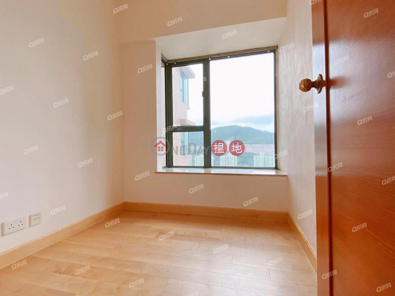 Tower 7 Island Resort | 3 bedroom Mid Floor Flat for Rent 28 Siu Sai Wan Road | Chai Wan District | Hong Kong | Rental HK$ 24,000/ month