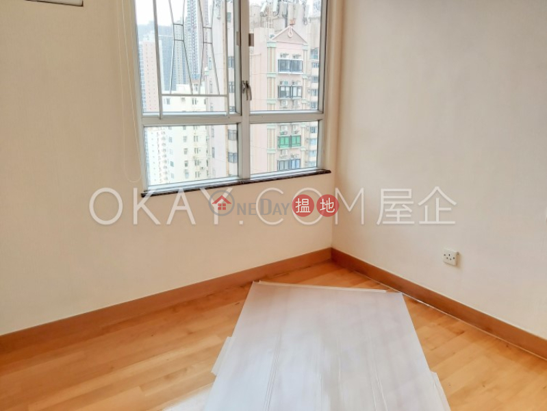 HK$ 12.5M | Malibu Garden Wan Chai District Luxurious 3 bedroom with parking | For Sale