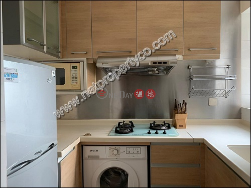 Property Search Hong Kong | OneDay | Residential | Rental Listings | Furnished 3-bedroom unit for lease in Wan Chai