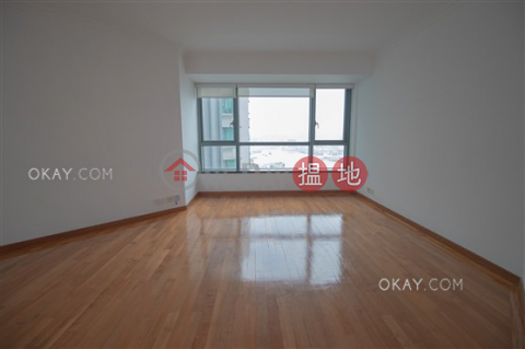 Luxurious 3 bed on high floor with harbour views | Rental | 80 Robinson Road 羅便臣道80號 _0