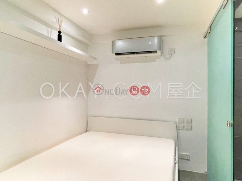 Unique 1 bedroom with terrace | Rental, Hang Sing Mansion 恆陞大樓 Rental Listings | Western District (OKAY-R73320)