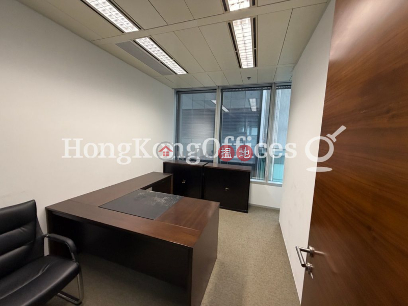 HK$ 240,960/ month | 8 Queen\'s Road Central, Central District | Office Unit for Rent at 8 Queen\'s Road Central