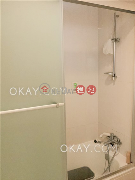 Charming 2 bedroom on high floor with balcony | Rental | The Zenith Phase 1, Block 1 尚翹峰1期1座 Rental Listings