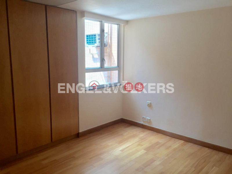 HK$ 47,000/ month | Realty Gardens Western District | 2 Bedroom Flat for Rent in Mid Levels West