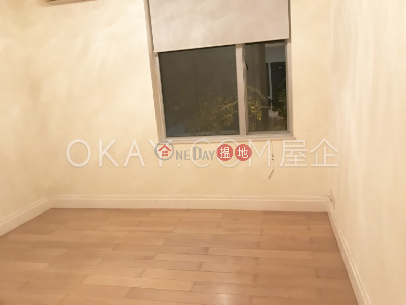 HK$ 26M 130-132 Green Lane Court, Wan Chai District Unique 3 bedroom with parking | For Sale