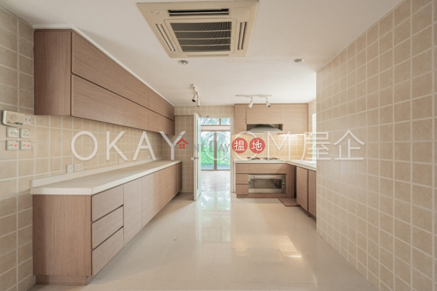 HK$ 240M | House A1 Stanley Knoll, Southern District Exquisite 5 bedroom with terrace & parking | For Sale