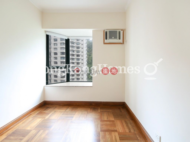 Property Search Hong Kong | OneDay | Residential | Rental Listings | 3 Bedroom Family Unit for Rent at Hillsborough Court