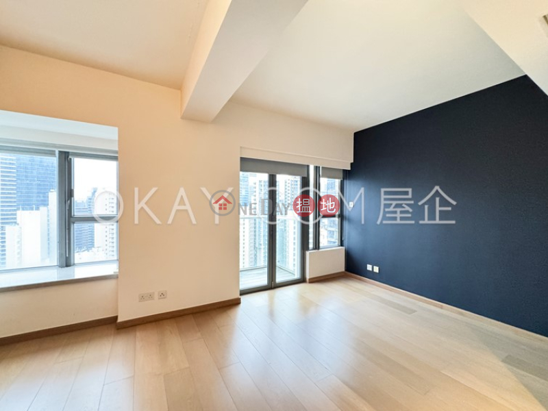 Unique 2 bedroom on high floor with balcony | For Sale | Centre Point 尚賢居 Sales Listings