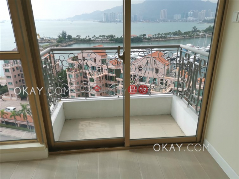 HK$ 31,800/ month | Hong Kong Gold Coast Block 21, Tuen Mun | Stylish 3 bedroom with balcony & parking | Rental