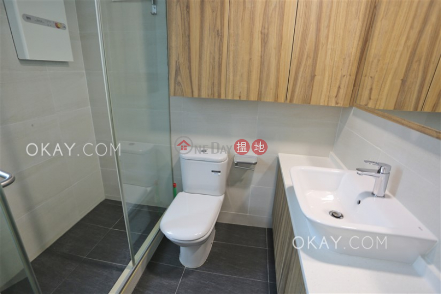 Lovely 2 bedroom on high floor with balcony | Rental 18 Park Road | Western District, Hong Kong, Rental, HK$ 47,000/ month