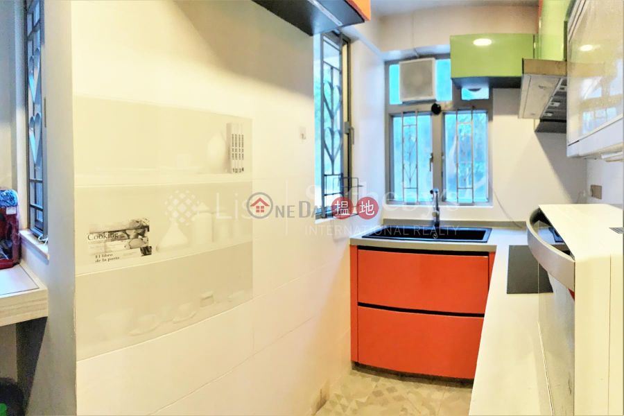 HK$ 33,000/ month Block 28-31 Baguio Villa | Western District | Property for Rent at Block 28-31 Baguio Villa with 2 Bedrooms