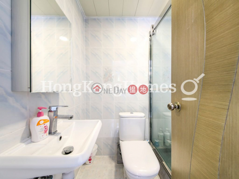 Property Search Hong Kong | OneDay | Residential Rental Listings 3 Bedroom Family Unit for Rent at Block 1 Phoenix Court