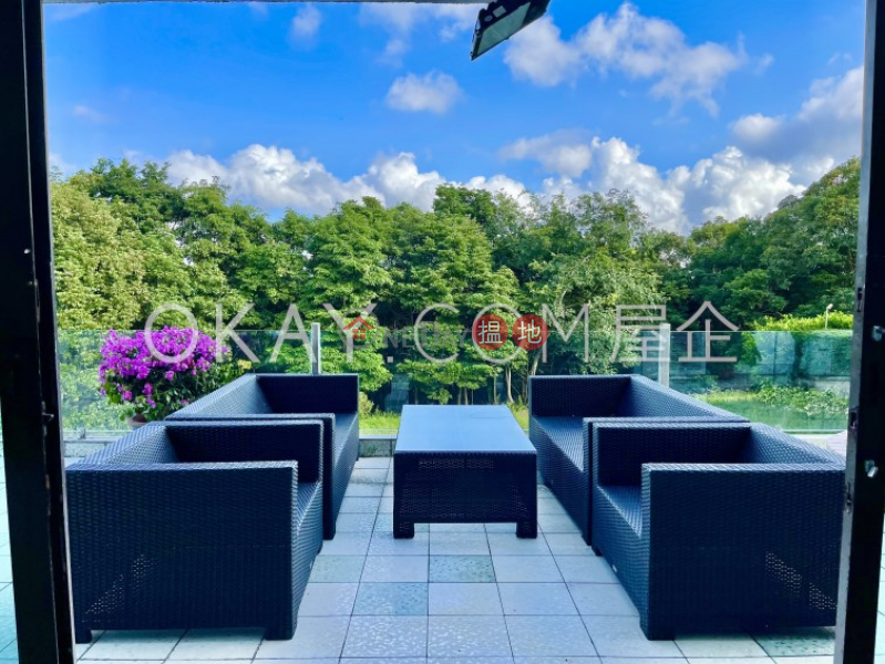 Elegant 3 bedroom with terrace & parking | Rental | Rise Park Villas 麗莎灣別墅 Rental Listings