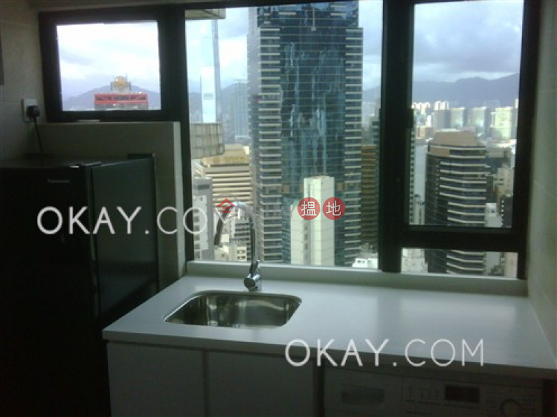HK$ 26,500/ month, Dawning Height Central District, Generous 1 bedroom on high floor with sea views | Rental