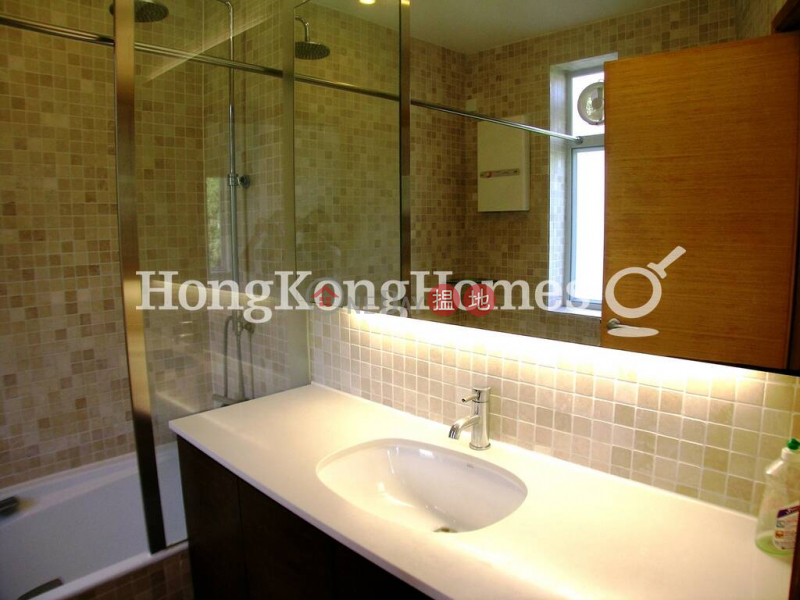 Property Search Hong Kong | OneDay | Residential Rental Listings | 3 Bedroom Family Unit for Rent at Grosvenor House