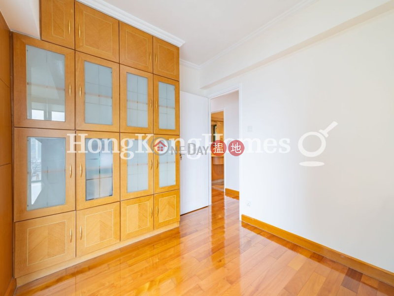 3 Bedroom Family Unit for Rent at Tower 10 Island Harbourview, 11 Hoi Fai Road | Yau Tsim Mong Hong Kong | Rental | HK$ 35,000/ month