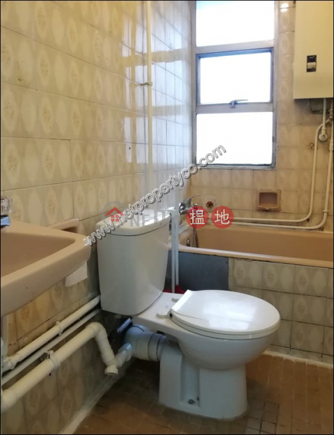 Decorated high-floor unit for lease in Wan Chai|Kin Lee Building(Kin Lee Building)Rental Listings (A065613)_0