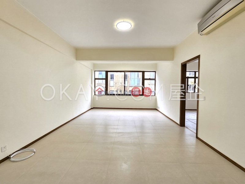 Nicely kept 3 bedroom on high floor | Rental | Green Village No. 8A-8D Wang Fung Terrace Green Village No. 8A-8D Wang Fung Terrace Rental Listings