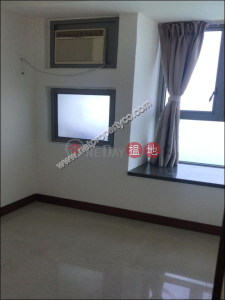 Flat with a balcony for lease in Kennedy Town | The Merton 泓都 Rental Listings