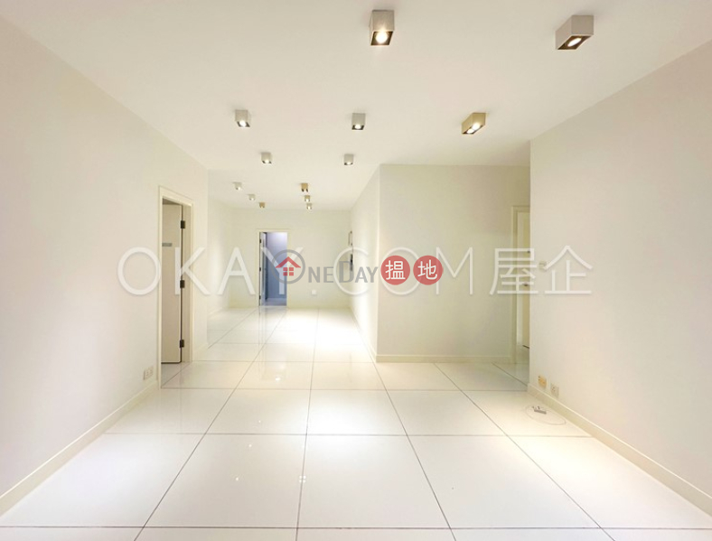 Lovely 3 bedroom with balcony & parking | Rental | Elegant Terrace Tower 2 慧明苑2座 Rental Listings