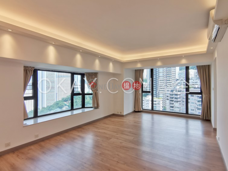 Charming 2 bedroom on high floor with balcony | Rental | The Royal Court 帝景閣 Rental Listings