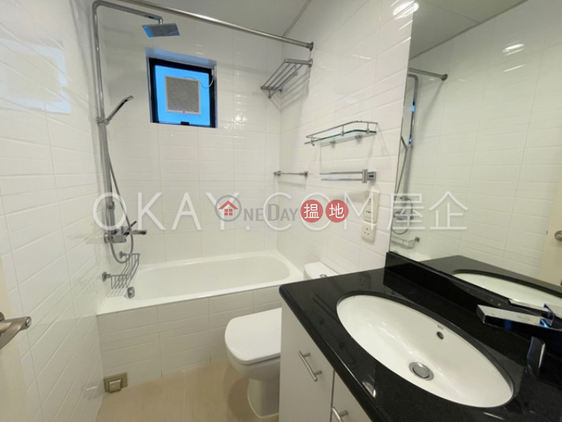 HK$ 55,000/ month | Greenville Gardens, Wan Chai District, Elegant 3 bedroom with balcony & parking | Rental