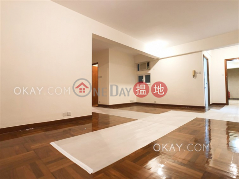 Tasteful 3 bedroom with parking | Rental, Amber Garden 安碧苑 | Wan Chai District (OKAY-R44310)_0