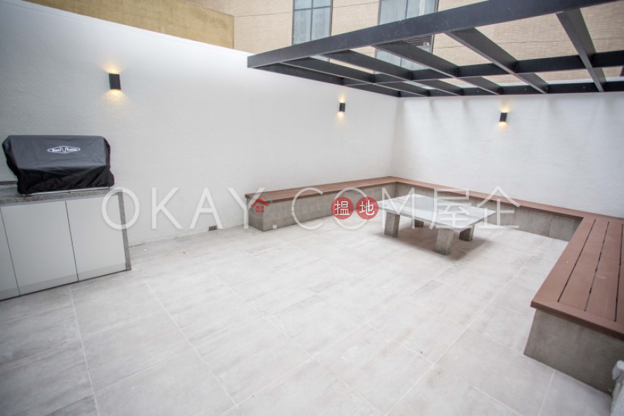 King\'s Building | Low | Residential Sales Listings | HK$ 7M