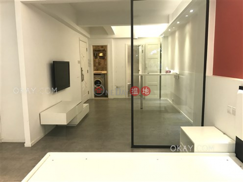 Property Search Hong Kong | OneDay | Residential Rental Listings | Charming 1 bedroom in Sheung Wan | Rental