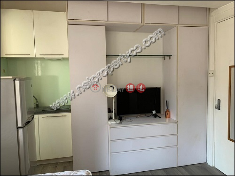 Studio furnished unit for rent in Wan Chai | Kwong Tak Building 廣德大樓 Rental Listings