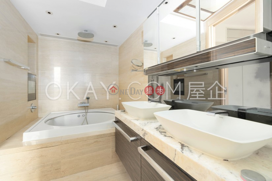 Rare 4 bedroom with balcony & parking | For Sale | Marinella Tower 1 深灣 1座 Sales Listings