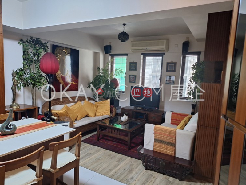 HK$ 25,000/ month, 45 Seymour Road, Western District Lovely 2 bedroom on high floor | Rental