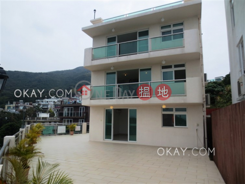 Beautiful house with sea views & parking | Rental|Tai Hang Hau Village(Tai Hang Hau Village)Rental Listings (OKAY-R287129)_0