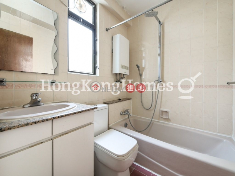 HK$ 32,000/ month | Sun and Moon Building, Wan Chai District, 3 Bedroom Family Unit for Rent at Sun and Moon Building